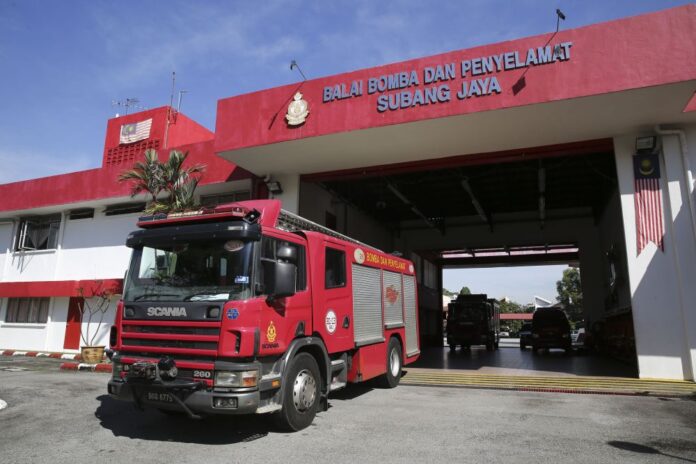 The Malaysian Fire and Rescue Department rescues thousands in deadly floods