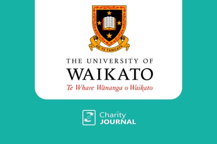The emblem of the University of Waikato Sargeson Prize