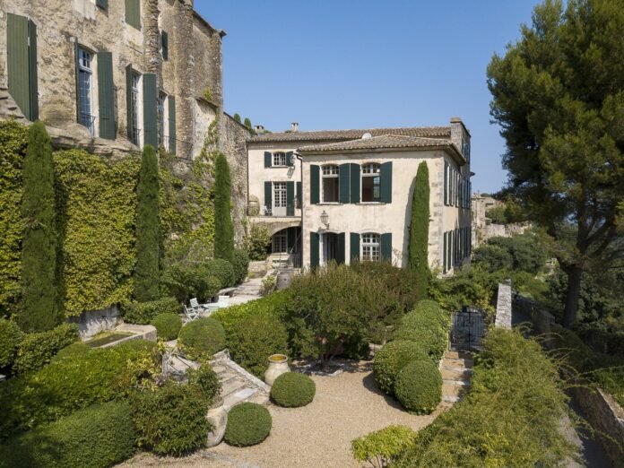 Dora Maar House Residency Fellowship Logo