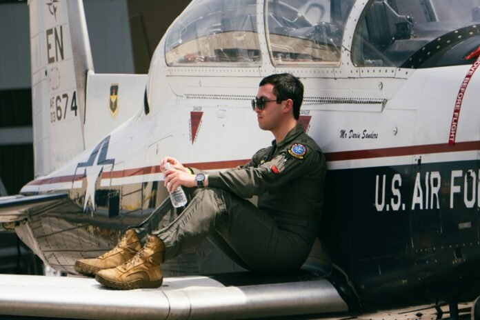 US Airforce personnel and an aircraft