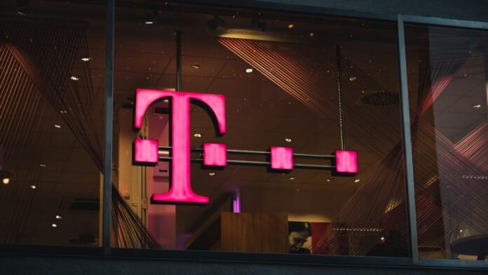 T-Mobile's logo