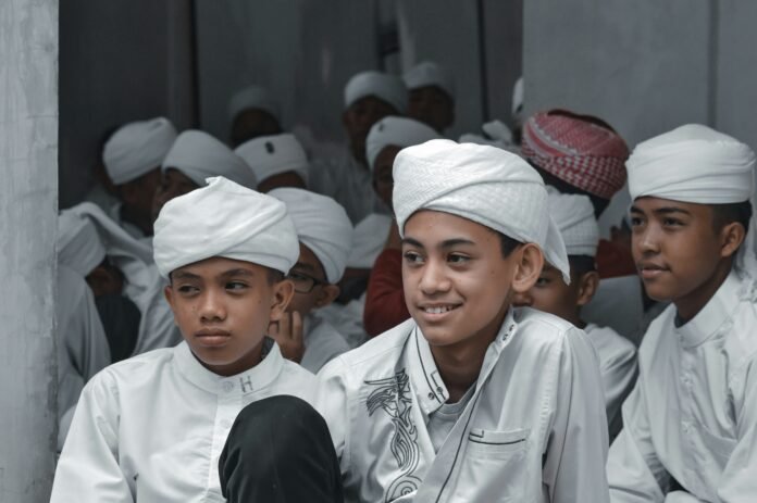 Dubai children