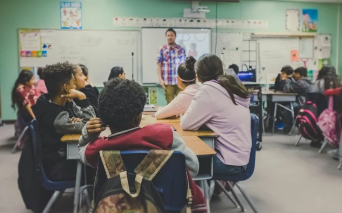 Highschoolers applying for SBGA grant